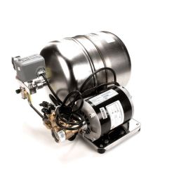 McCann's 16-2172 — 4.4 Gallon Water Booster, 115V